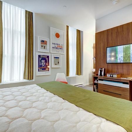 Hotel Uville Монреаль Экстерьер фото
